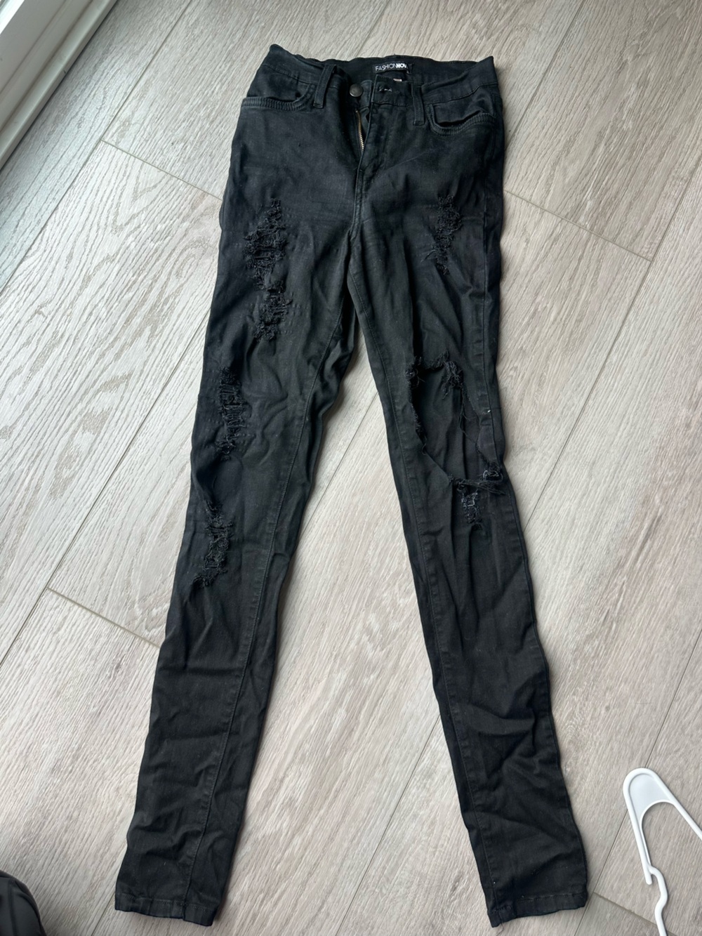 Fashion Nova Black Ripped Skinny Jeans